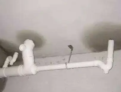 石峰卫生间测漏水的几种情景